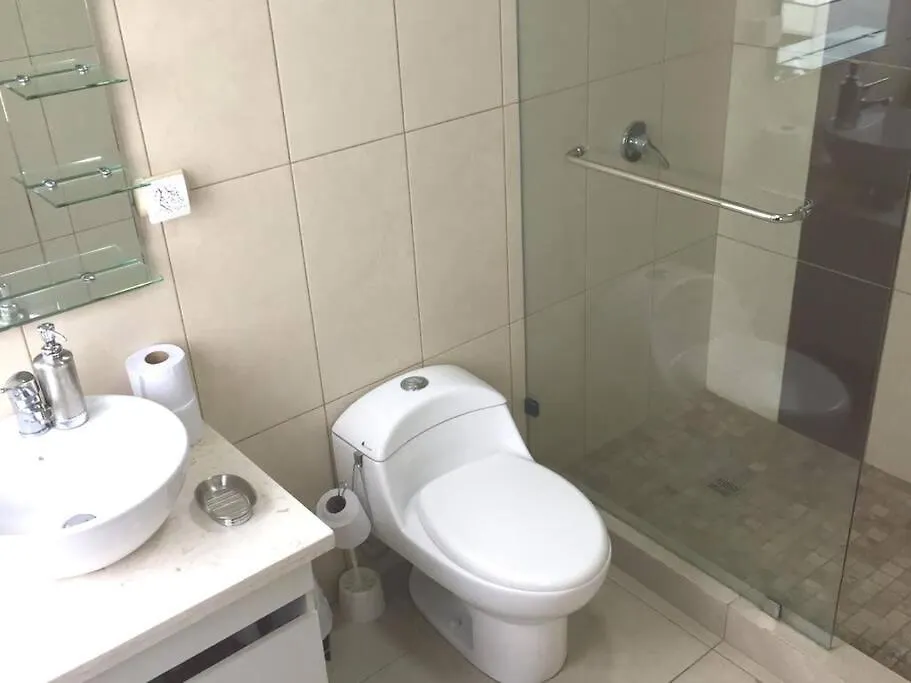 아파트 New Habitacion Vista Al Rio Bellini III Santa Ana 과야킬