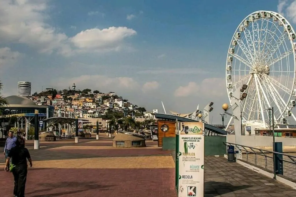 New Habitacion Vista Al Rio Bellini III Santa Ana 과야킬 아파트